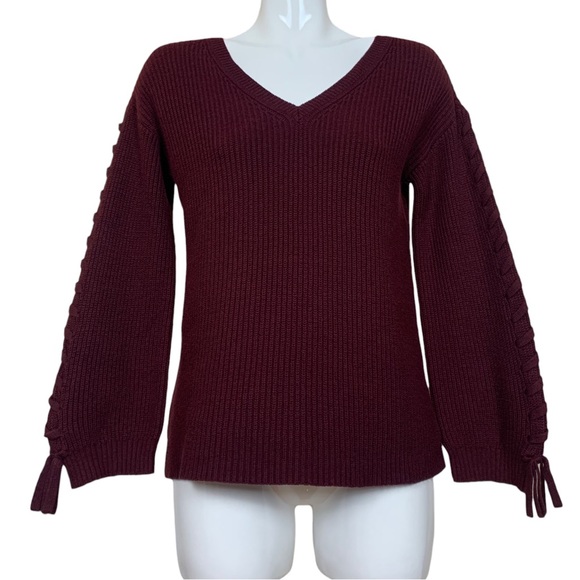 American Eagle Lace Up Sleeve V Neck Burgundy Sweater Size XS - Picture 1 of 11
